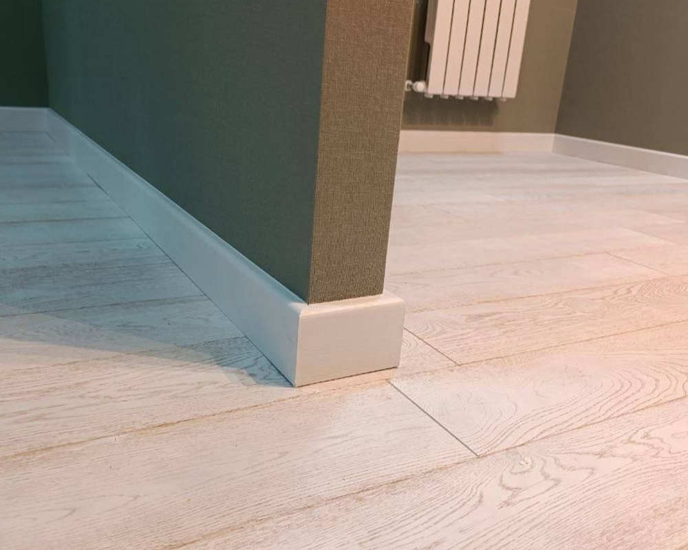 Плинтус МДФ Волшебная палочка. Гарден 200 Белый