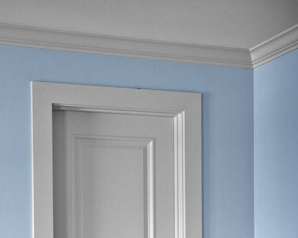 Плинтус потолочный из полистирола высокой плотности HI-WOOD A100 100х53мм 2,0м