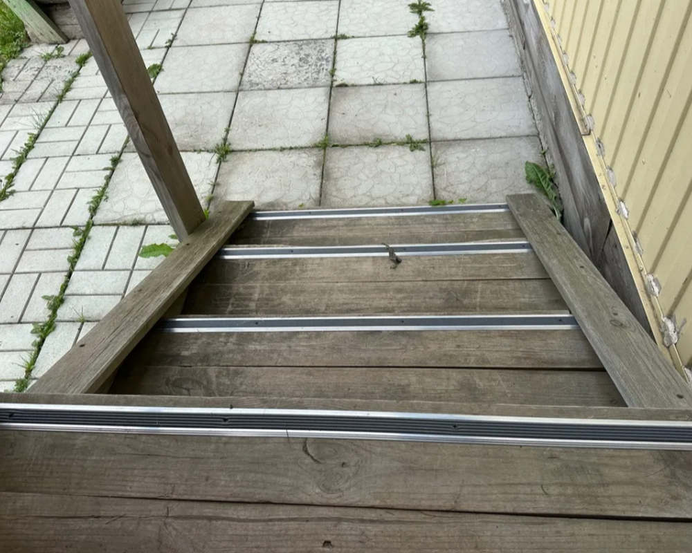 Порог одноуровневый ПС 08-1.900.02л Залото анод