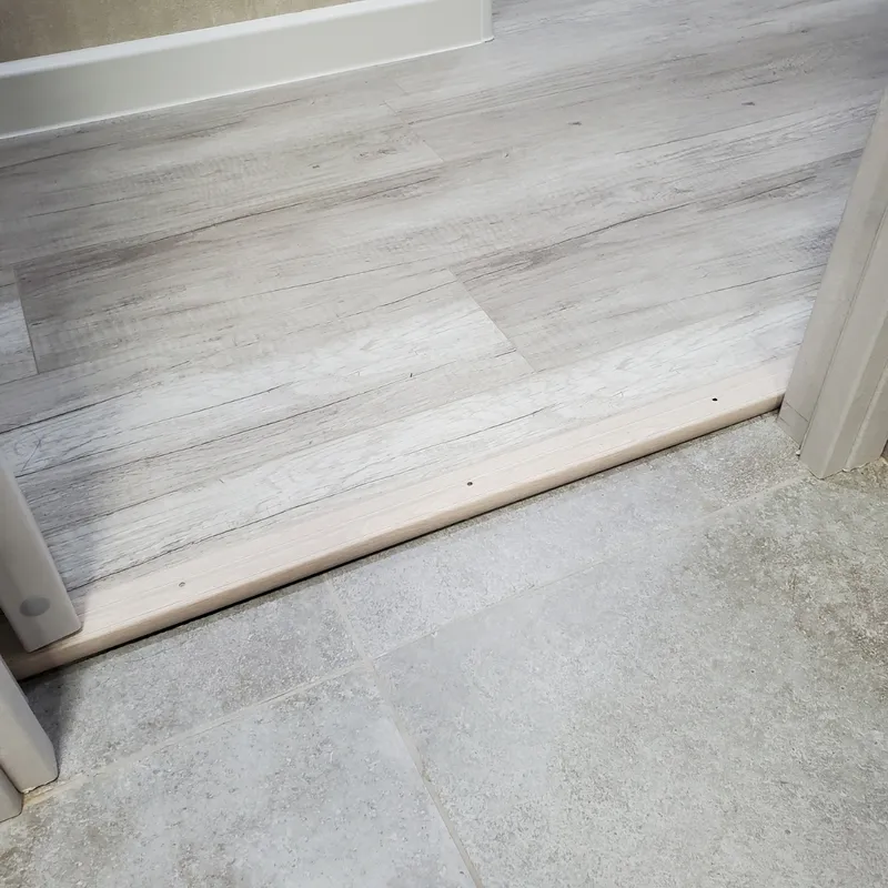 Порог угловой ПУ 06.1800.088 Орех