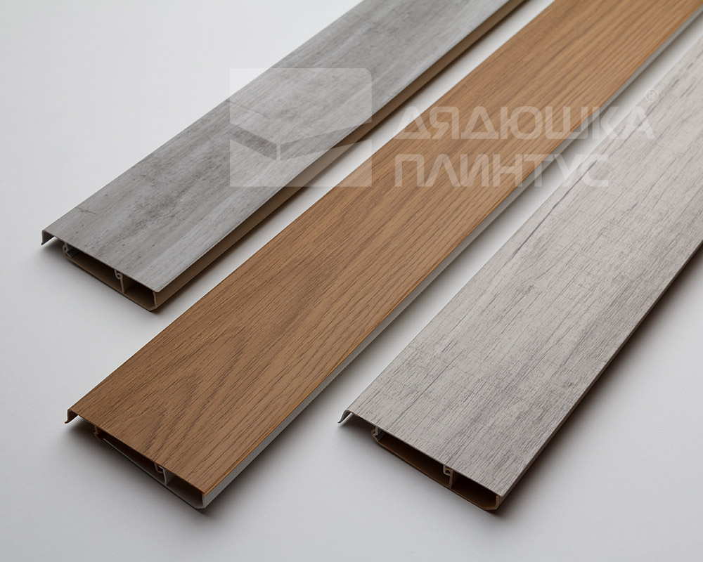 Плинтус ПВХ   MAGIC STIСK 77мм 2,2 м MS101 Граб