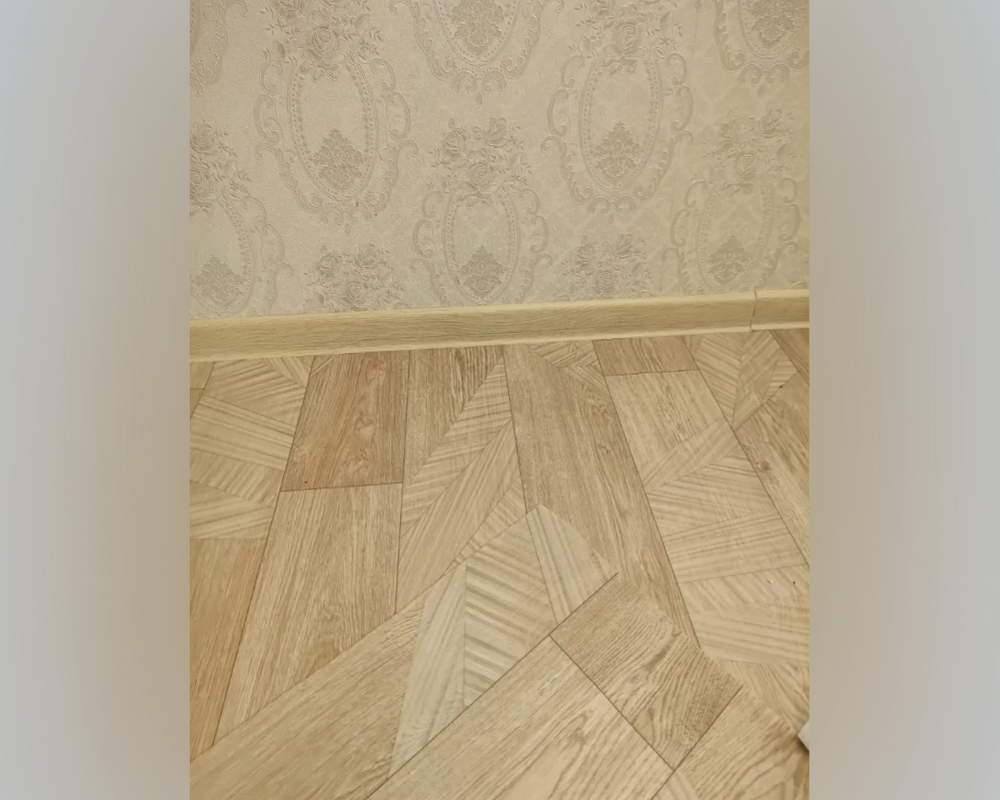 Плинтус ПВХ MAGIC STIСK 77мм 2,2 м MS13 Тали