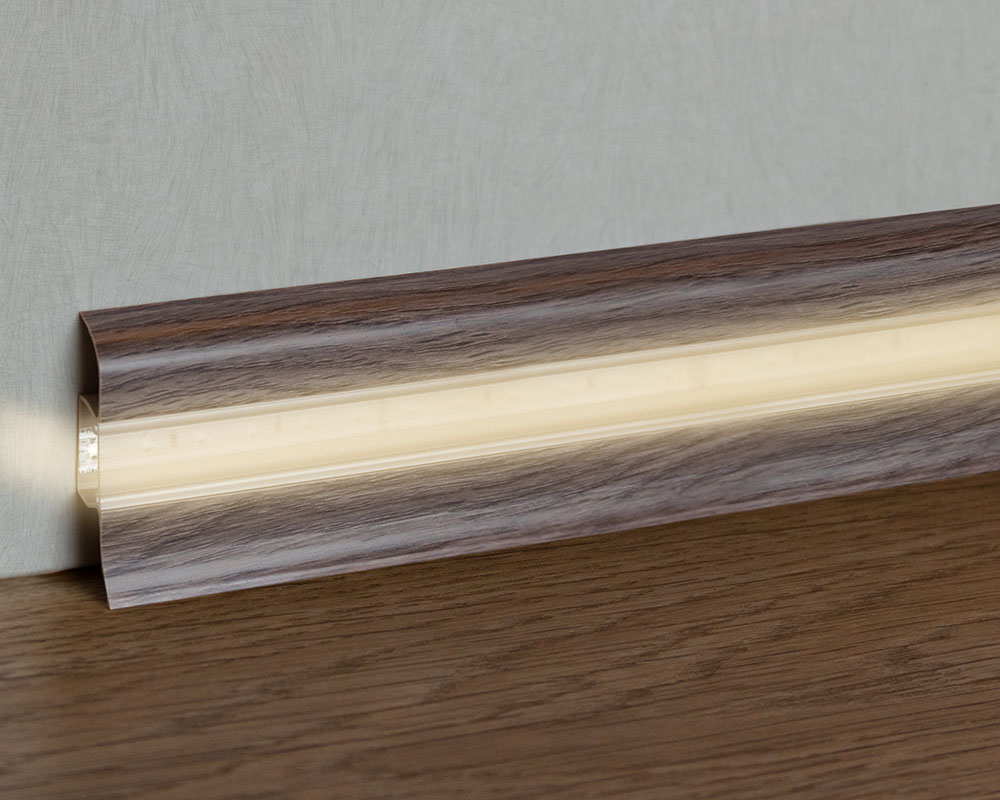 Плинтус ПВХ с кабель-каналом Рико Лео 159 Дуб английский