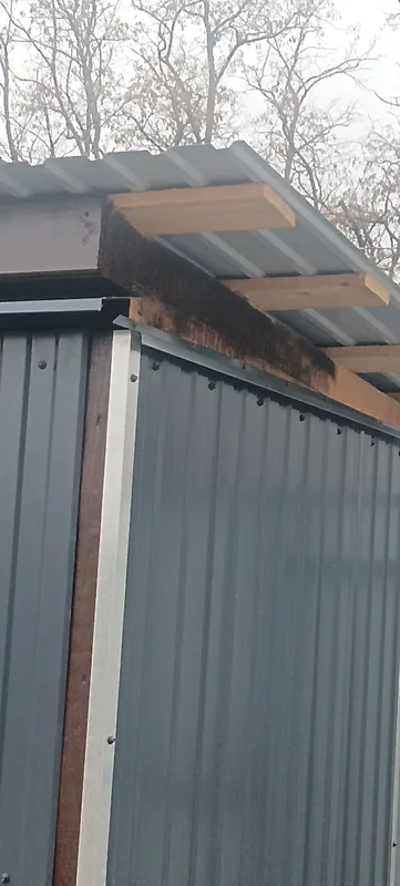 Уголок равнополочный 20х20 мм Уп 06.2000.500 Без окраса