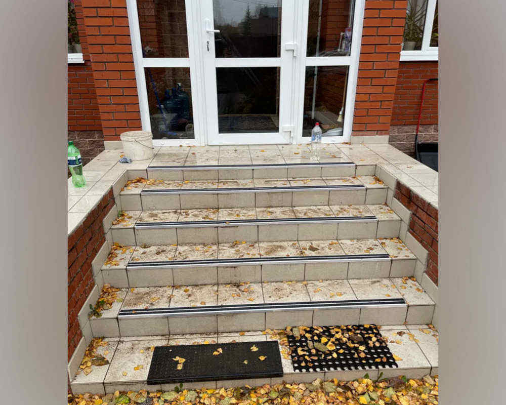 Порог одноуровневый ПС 08-1.2700.001ж. Без покрытия