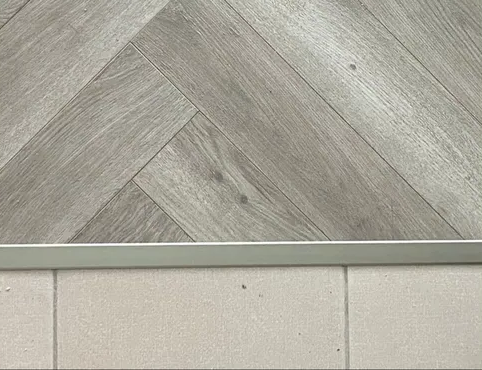 Профиль стыкоперекрывающий ПС 11НСК(304).2700.004 2,7 м Бронза