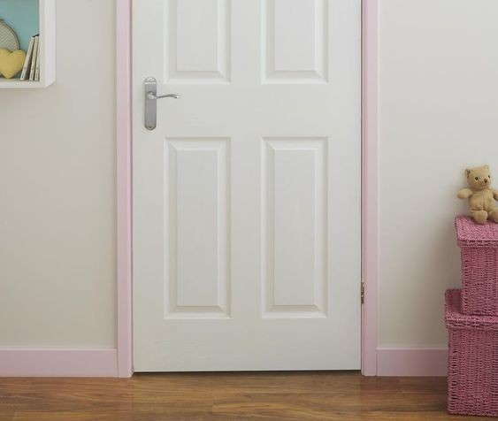 Плинтус Волшебная Палочка Самоцветы 81мм 2,0м. NCS 2010-R10B. Цвет 408