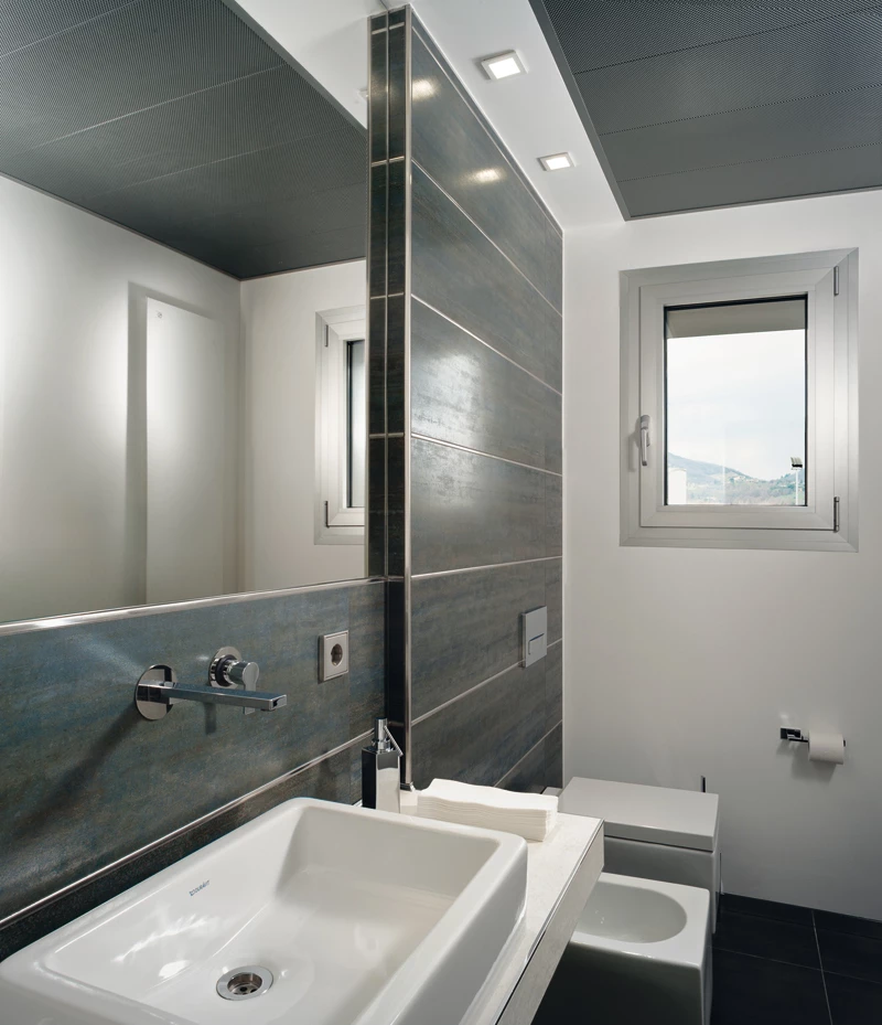 Алюминиевый профиль  ПО-97  серебро/глянец