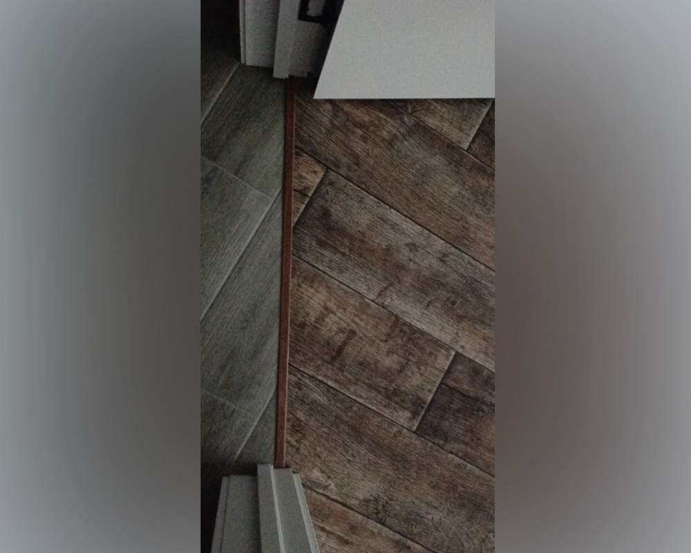 Порог одноуровневый ЛС 10.2700.291 Дуб темный