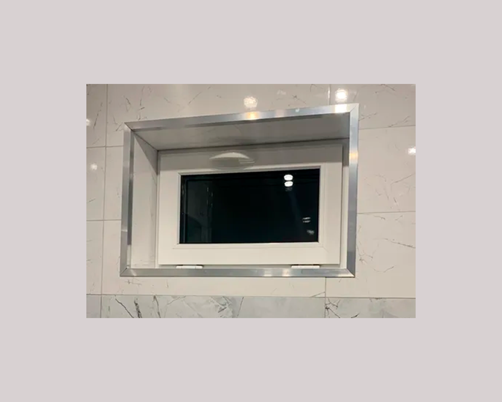 Уголок равнополочный 15х15 мм Уп 04.2000.500 Без окраса