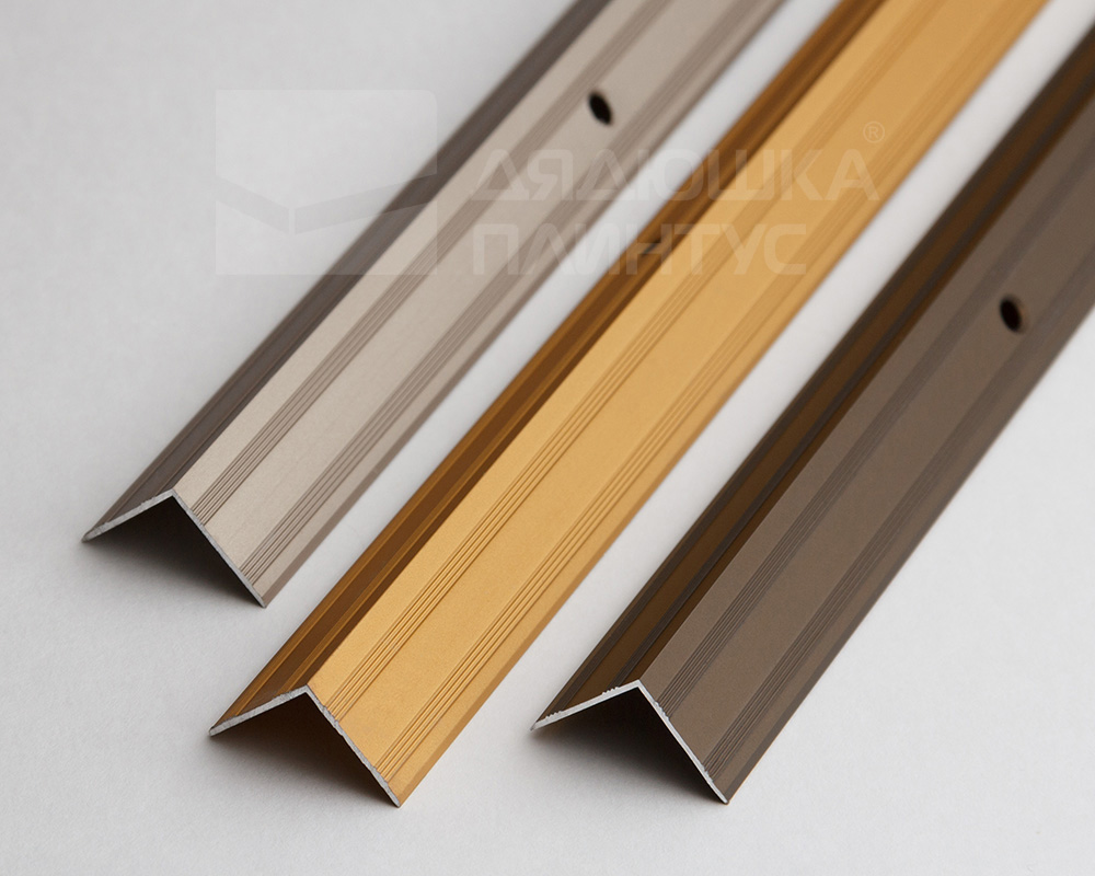 Порог угловой ПУ 05.900.02л Золото