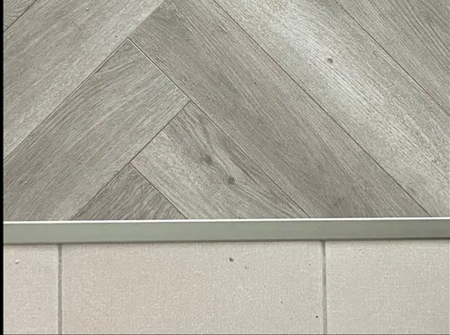 Профиль стыкоперекрывающий ПС 11НСВ(304).2700.042 2,7 м Шампань