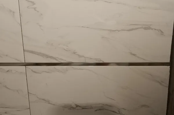 Профиль П-образный Волшебная палочка MSPP 04-8.2700 Антрацит блестящий