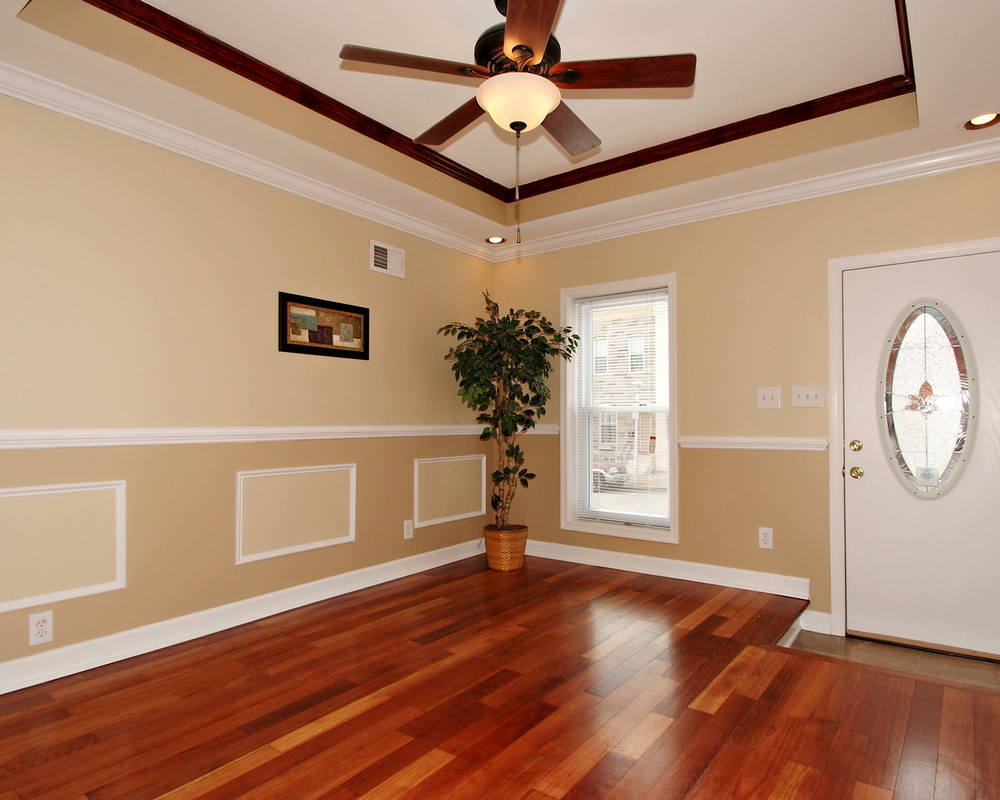 Карниз из полистирола высокой плотности HI WOOD L1902S 80мм х 27мм х 2,0м.