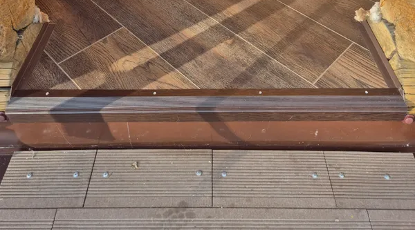 Порог угловой ПУ 04.1800.056 Бетон темный