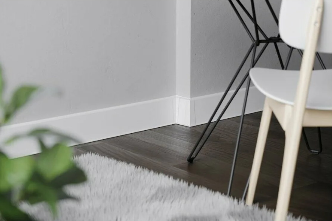 Плинтус ПВХ Волшебная палочка 70мм Home 2,2м 7001