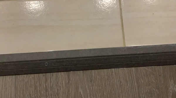 Порог разноуровневый ПР 02.2700.295 Дуб венге