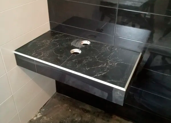 Профиль окантовочный ПК 04.2700.04л Бронза