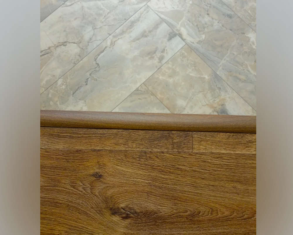 Самоклеящийся порог ЛС 35.900.4053 Ясень графит