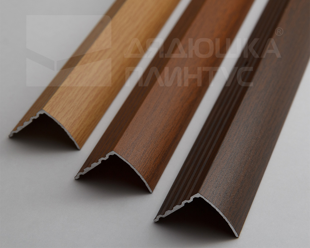 Порог угловой ПУ 04.2700.203 Шоколад