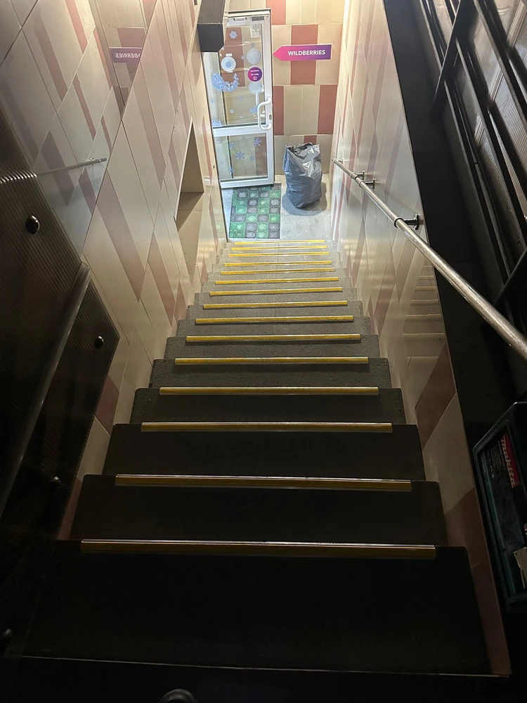 Порог угловой ПУ 07-1.2700.04л Бронза