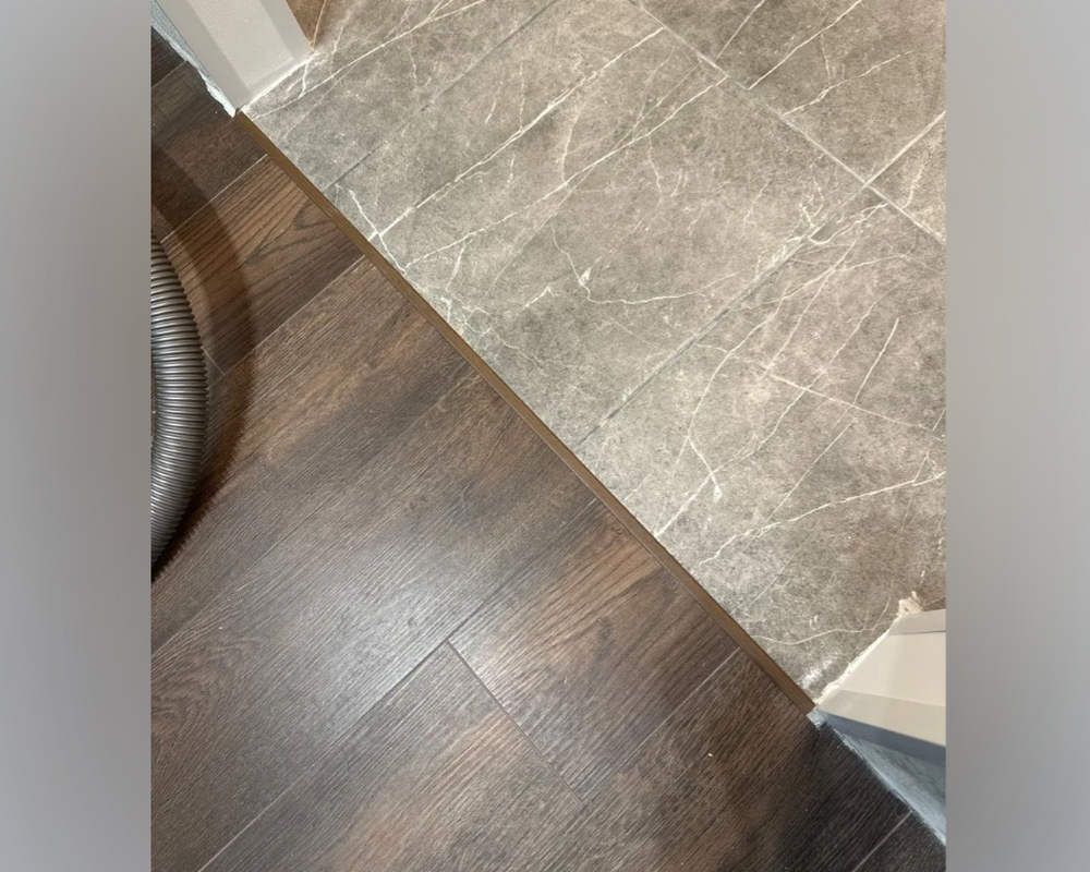 Порог для кварцвинила ЛС 10-1.2700.4053 Ясень графит