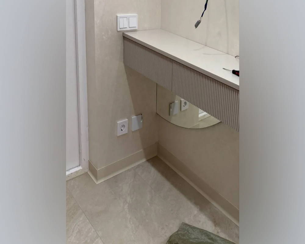 Плинтус из полистирола высокой плотности Волшебная Палочка 60*20*2000. MSPOL 122 Белый под покраску