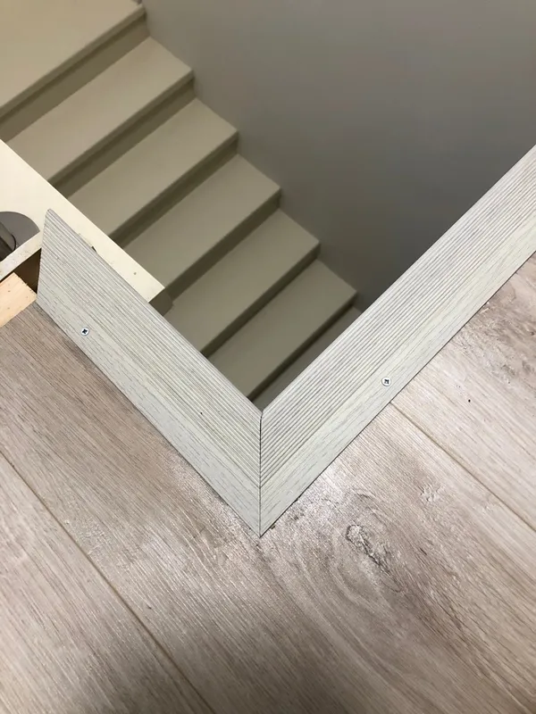 Порог угловой ПУ 02.900.083н Бук натуральный