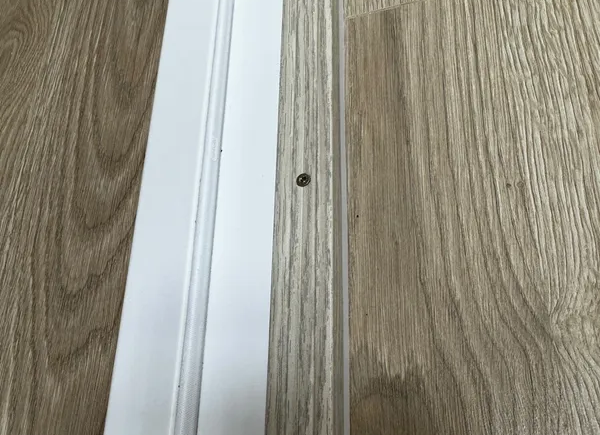 Порог угловой ПУ 05.900.R188 Дуб шато