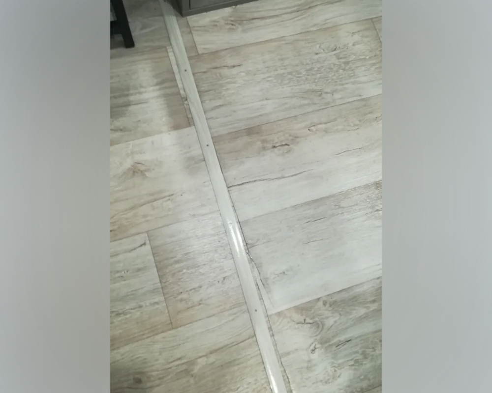 Порог одноуровневый ПС 03.900.058 0,9 м Бетон сильвер