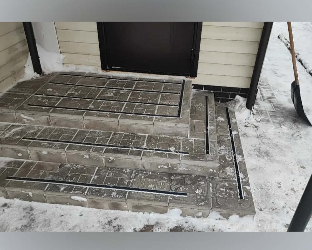 Порог одноуровневый ПС 08-1.2700.001ж. Без покрытия