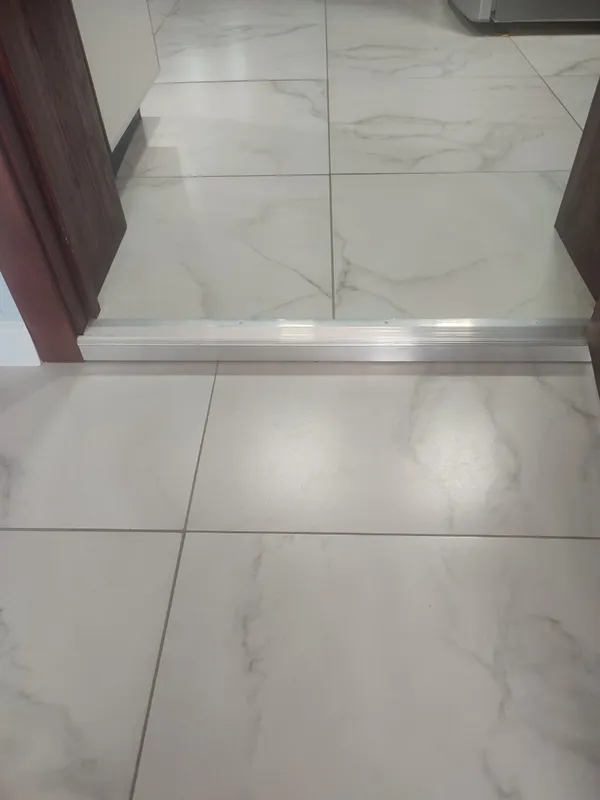 Порог угловой ПУ 02.1800.04л Бронза