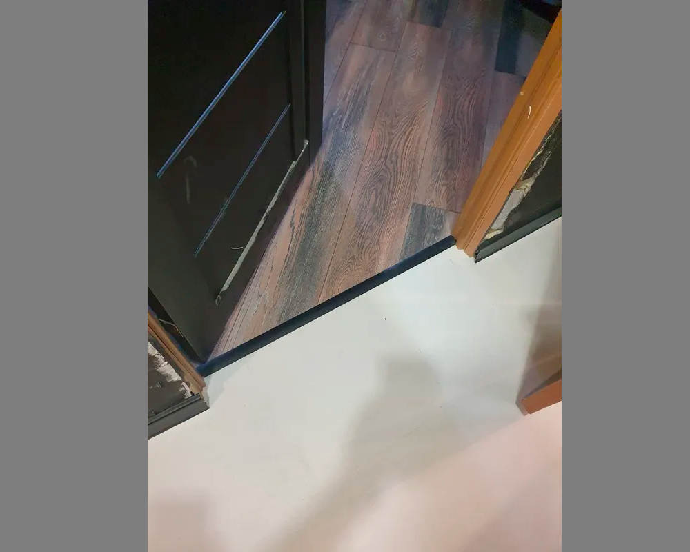 Самоклеящийся порог ЛС 35.1800.4061 Дуб мокко